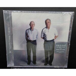 Twenty One Pilots "Vessel" CD Debut Album With Jewel Case